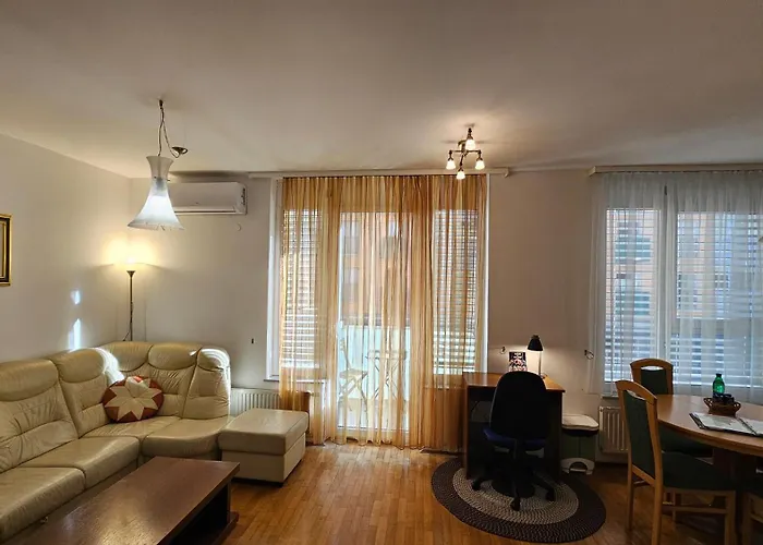 Anita Tour As Apartman